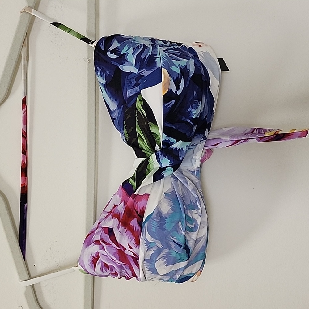 LA BLANCA   Floral Rhythm Twist Bandeau Bikini Top Size 10